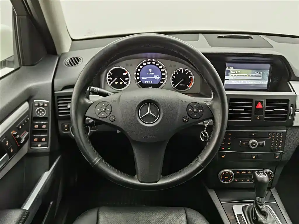 Mercedes-Benz GLK-Class 2012 GLK 300 4MATIC Dynamic фото 11