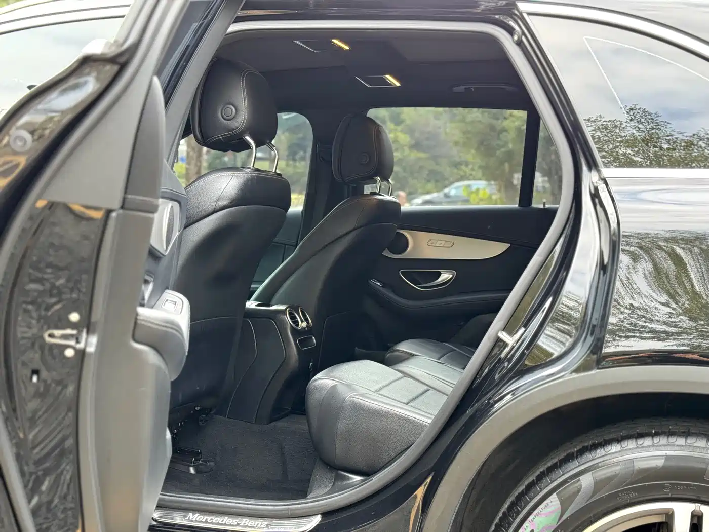 Mercedes-Benz GLC 2021 GLC 260 L 4MATIC Sporty фото 4