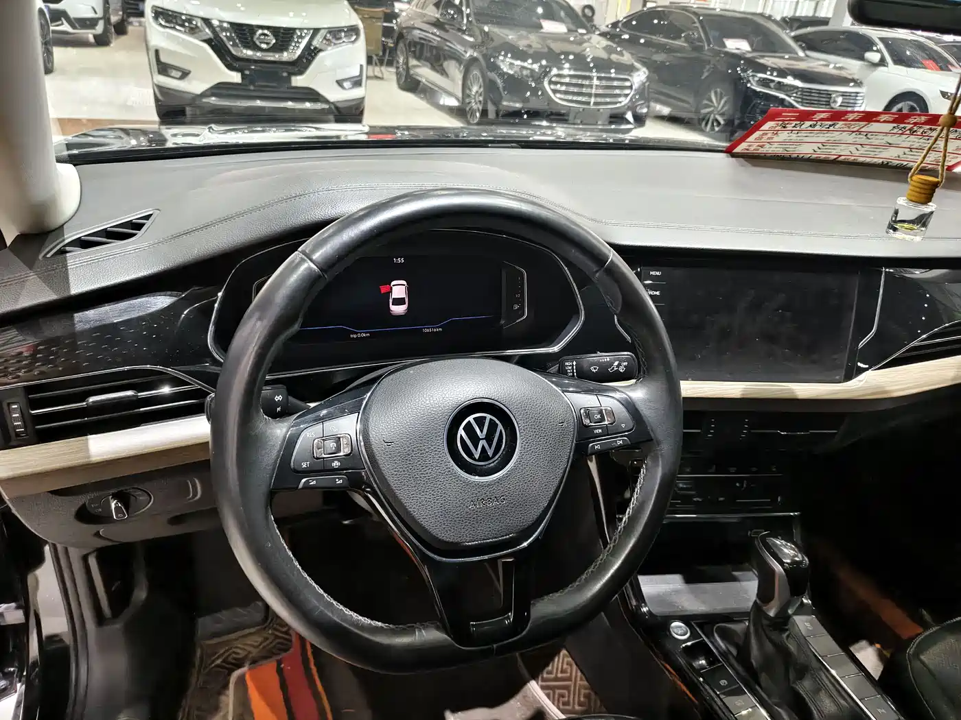 Volkswagen Passat 2020 Facelift 330TSI Luxury China VI фото 9