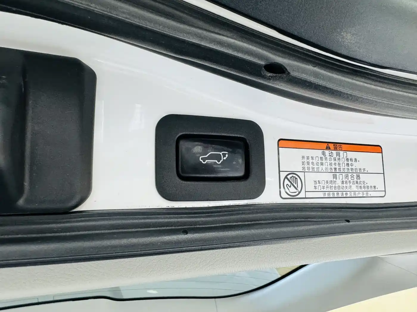 Lexus LX 2016 570 Dynamic Luxury Edition фото 12