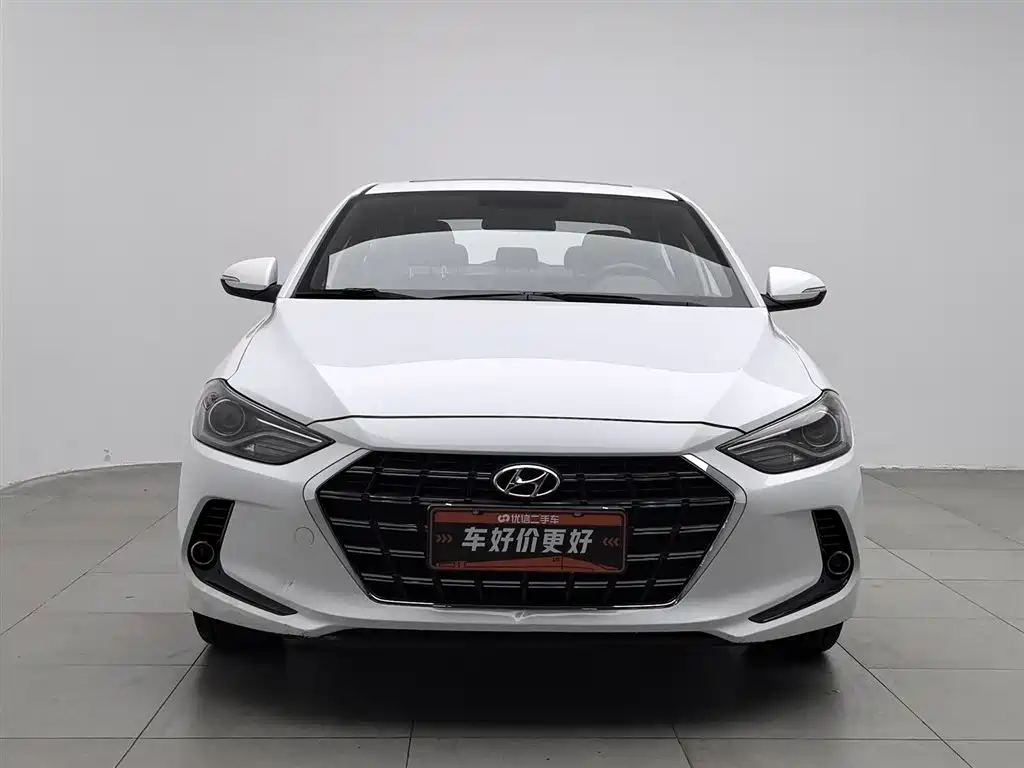 Hyundai Elantra 2019 1.4T Dual-clutch XuanDong·Vitality Type фото 3