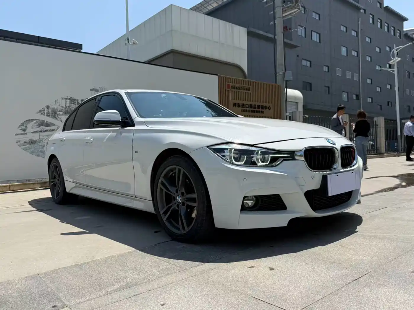BMW 3 Series 2018 320i M Sport Package