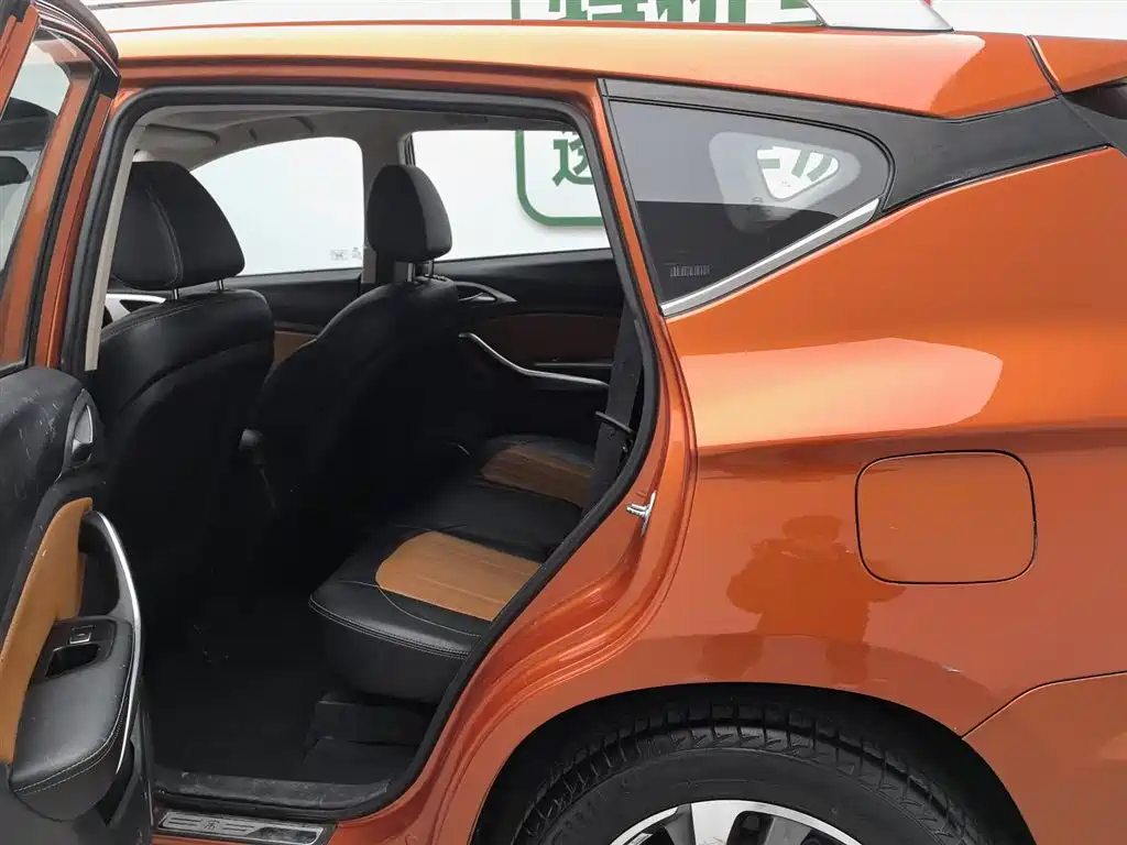 BYD Song 2016 1.5TI Manual Premium фото 15