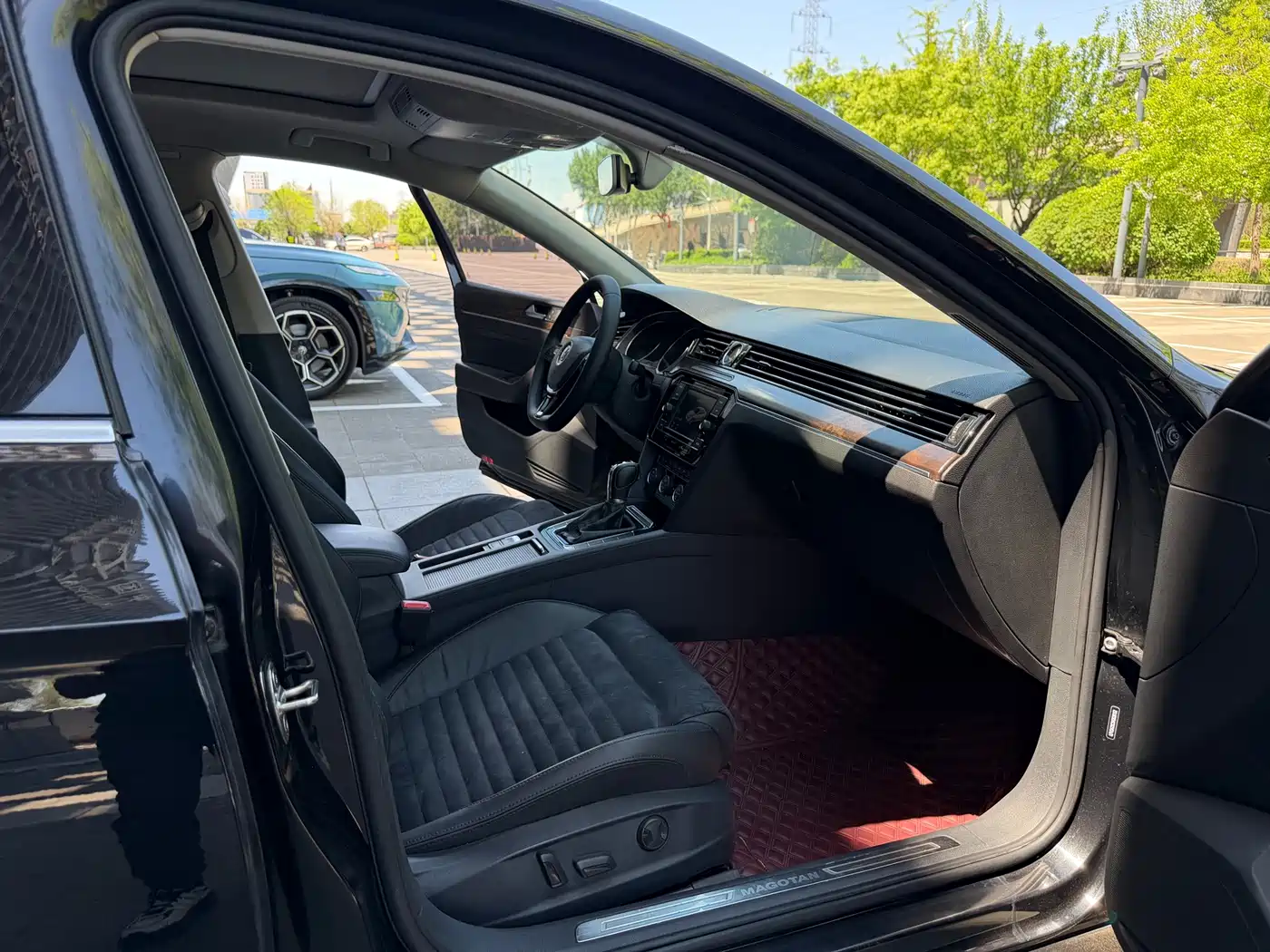 Volkswagen Magotan 2017 330TSI DSG Luxury фото 16