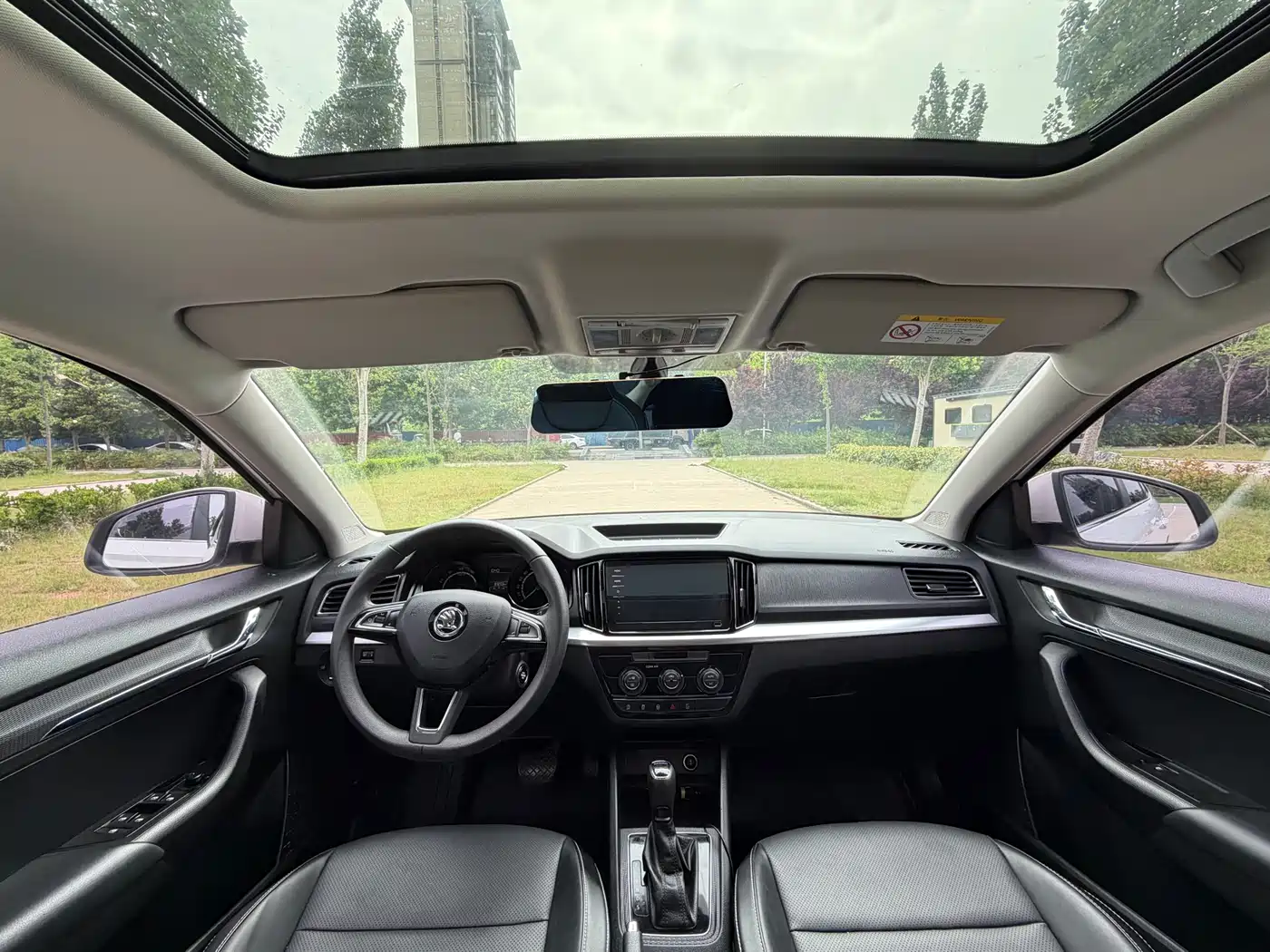 Škoda Kamiq 2021 1.5L Auto Comfort Edition фото 6
