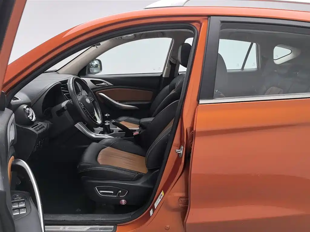 BYD Song 2016 1.5TI Manual Premium фото 10