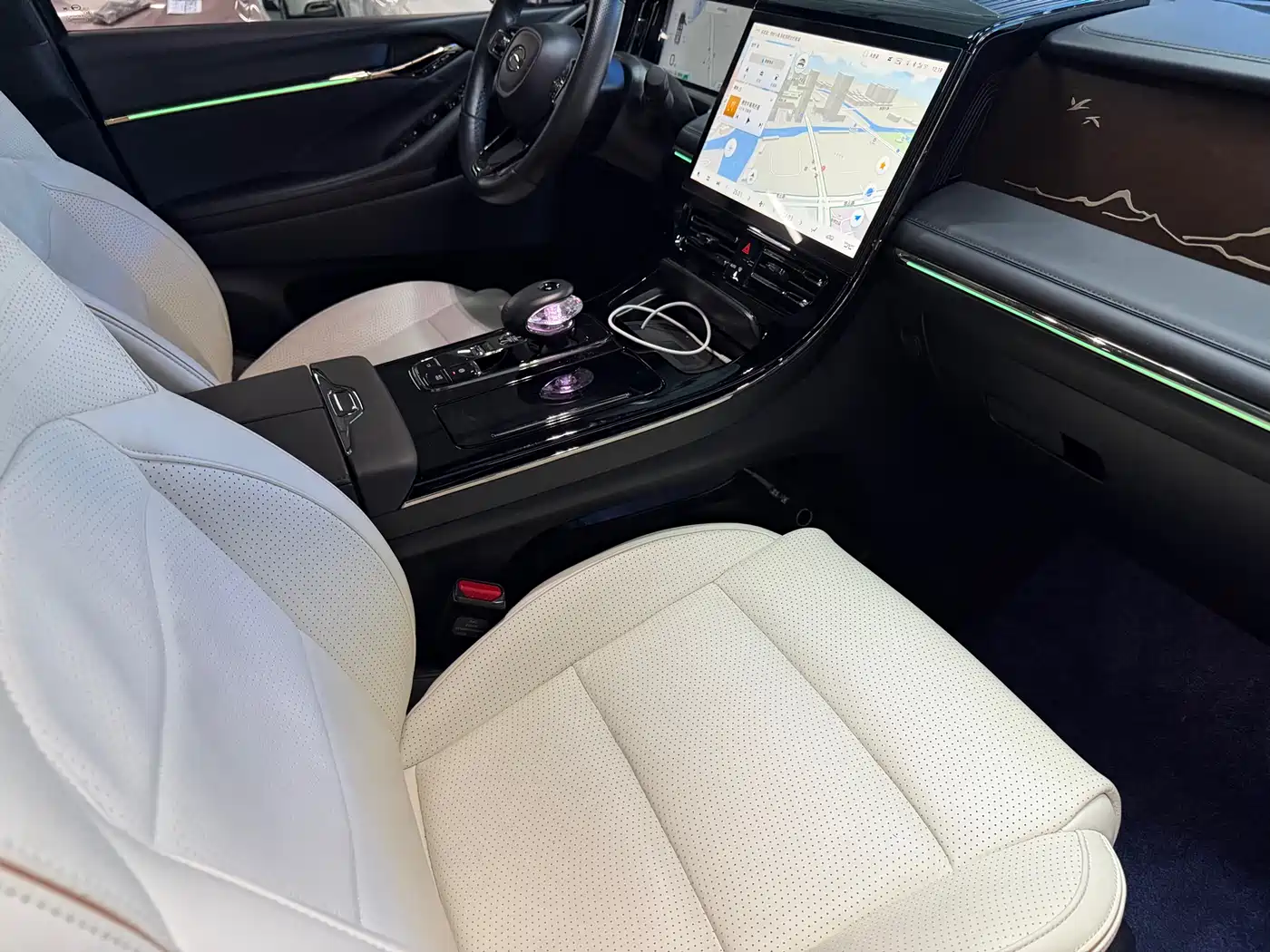 GAC Trumpchi Trumpchi M8 2023 Master Series Dual Hybrid Flagship Edition фото 4
