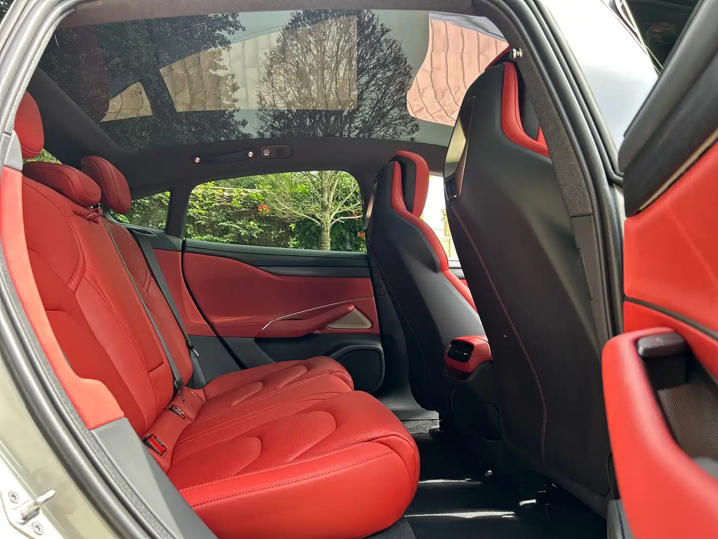 Xiaomi Auto Xiaomi SU7 2024 RWD Ultra Long Range Advanced Smart Driving Pro Edition фото 15