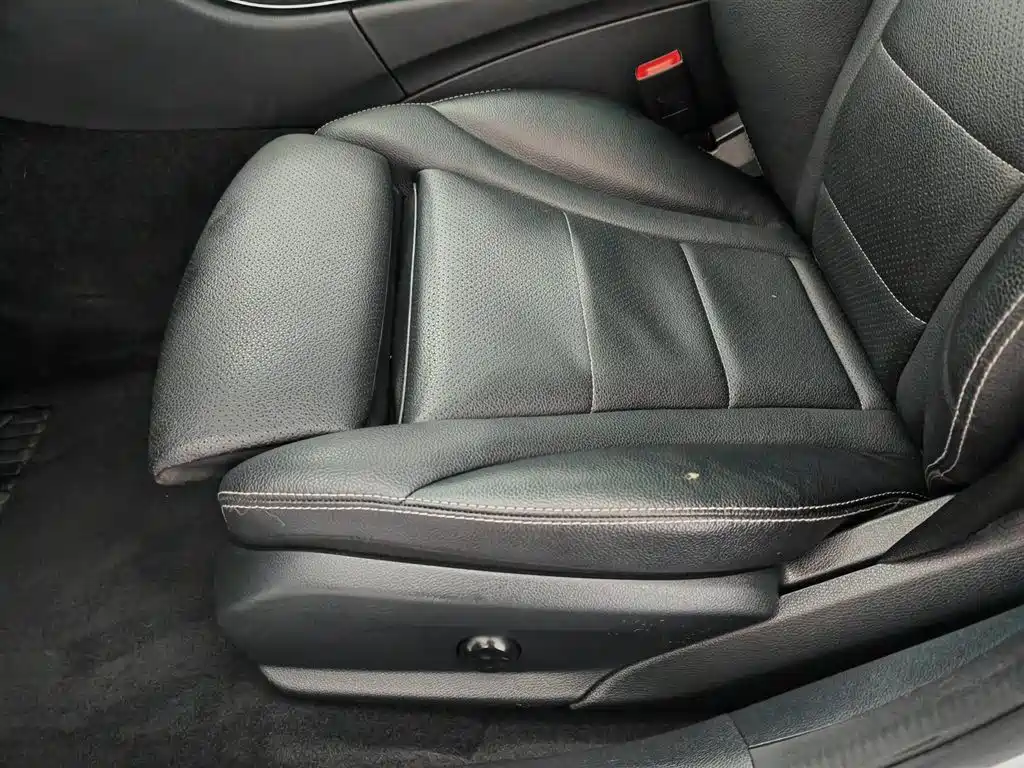 Mercedes-Benz C-Class (Import) 2017 Facelift C 200 Estate фото 20