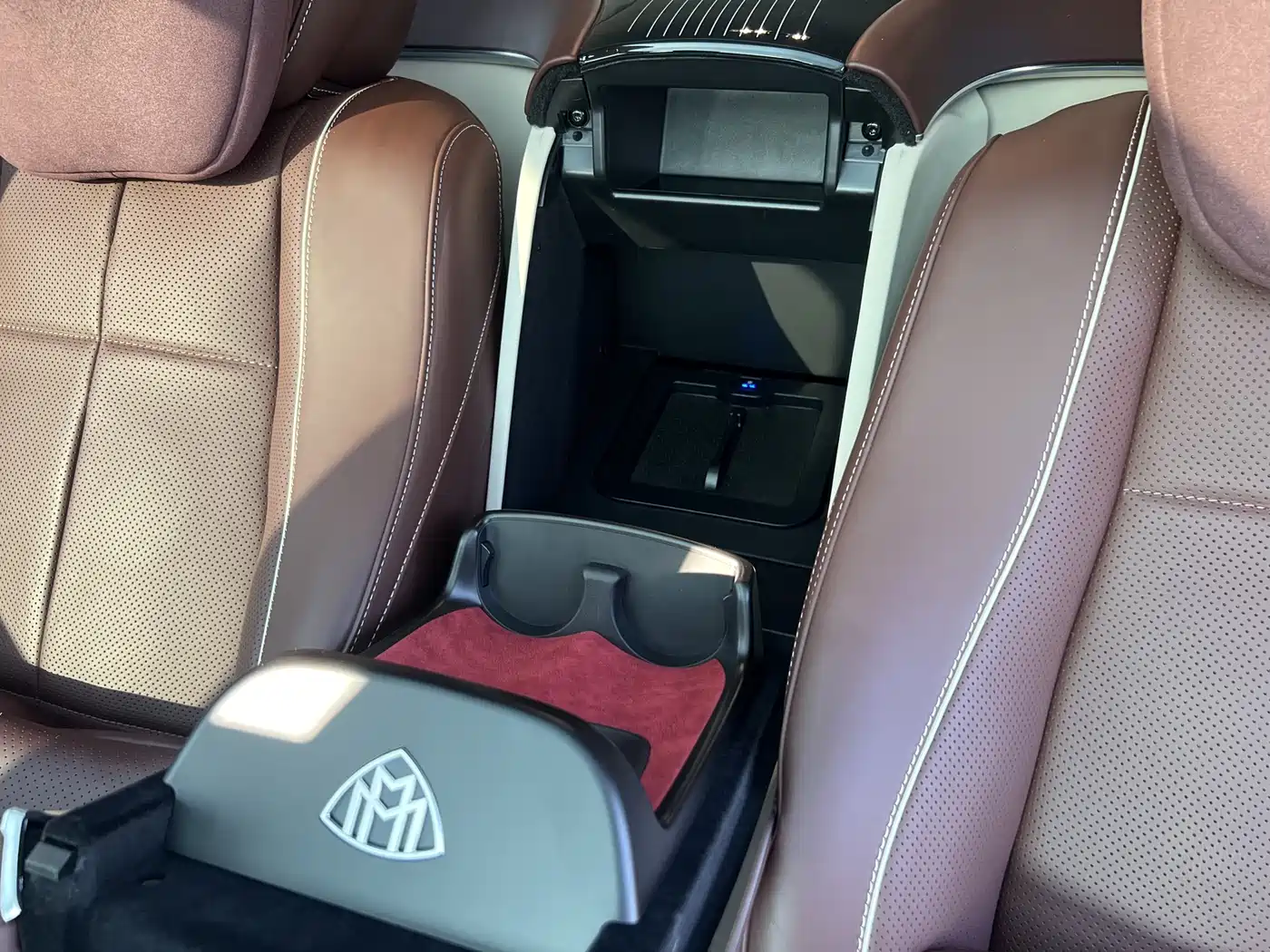 Mercedes-Benz GLS 2023 GLS 450 4MATIC Luxury Edition фото 19