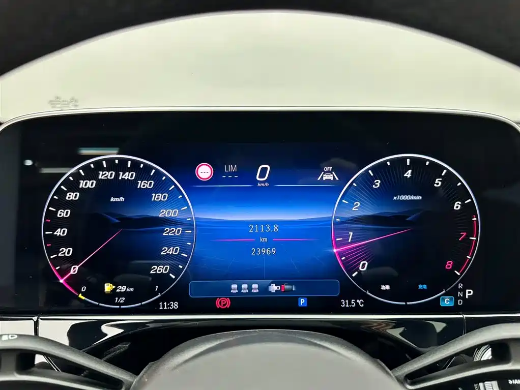 MERCEDES-BENZ E-CLASS