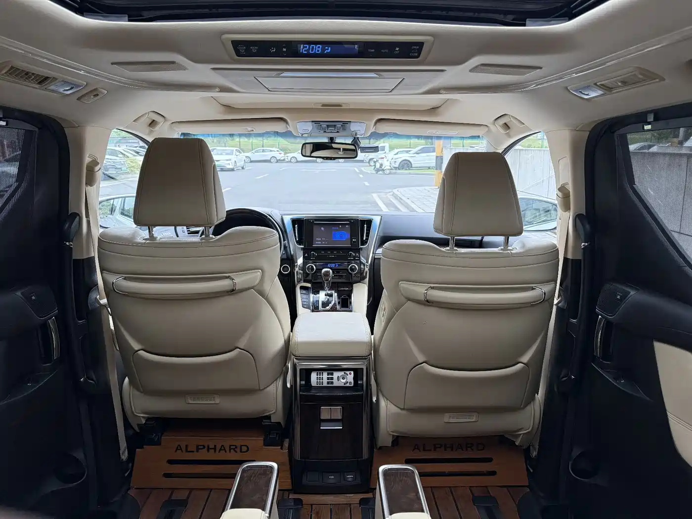 Toyota Alphard 2018 Facelift 3.5L Luxury Edition фото 12