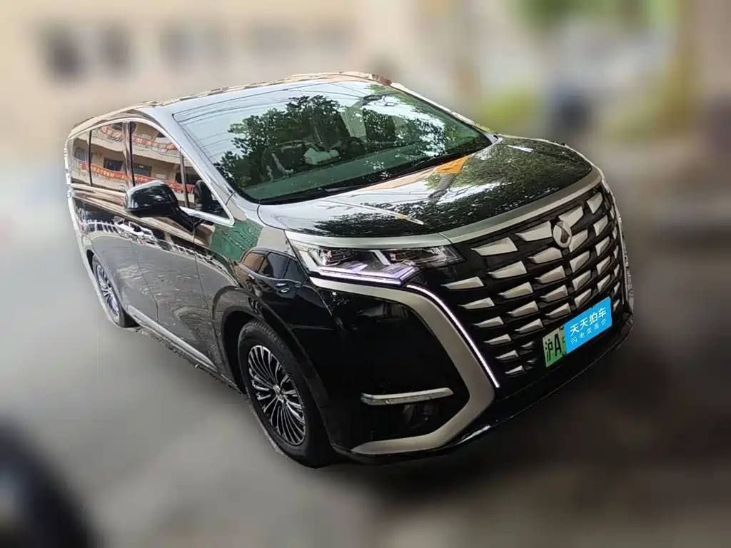 Denza D9 2022 DM-i 970 AWD Flagship