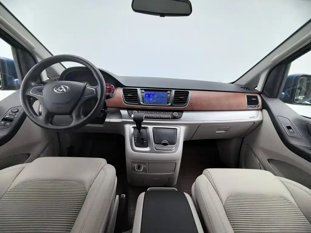 Maxus G10 2017 2016 2.0T Automatic Elite