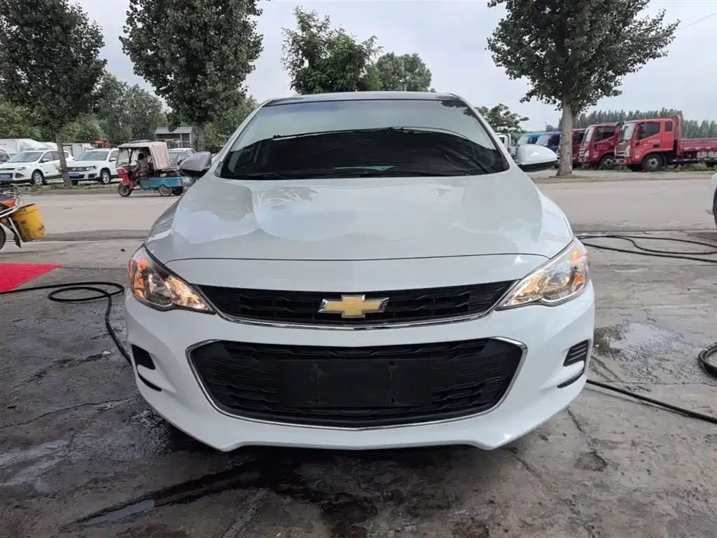 Chevrolet Cavalier 2016 1.5L Manual Enjoyment Edition фото 3
