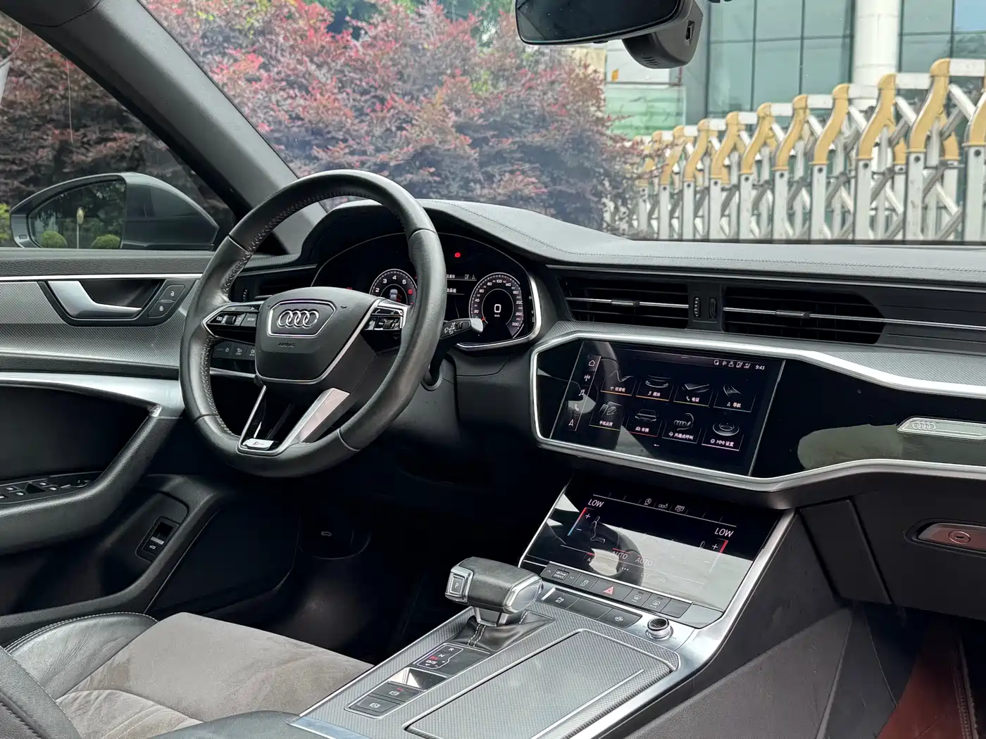 Audi A6L 2019 40 TFSI Luxury Dynamic фото 10