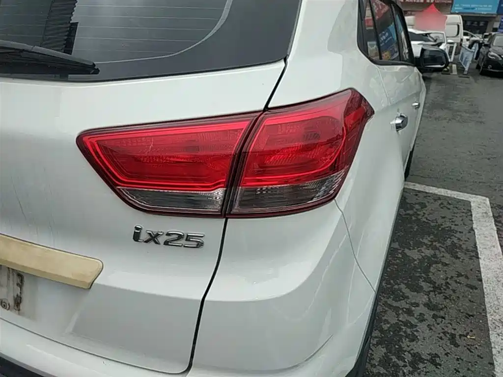 Hyundai Beijing Hyundai ix25 2017 1.6L Automatic Smart Edition фото 8