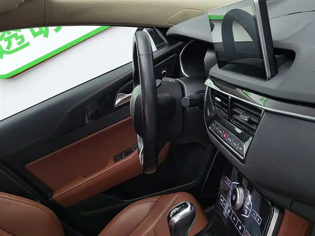 Hongqi H5 2019 30TD Style Edition фото 22
