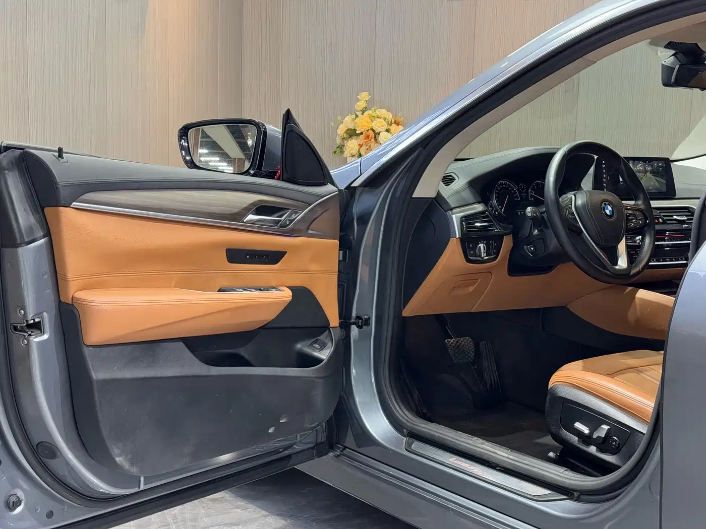 BMW 6 Series GT 2018 630i Luxury Design Package фото 4