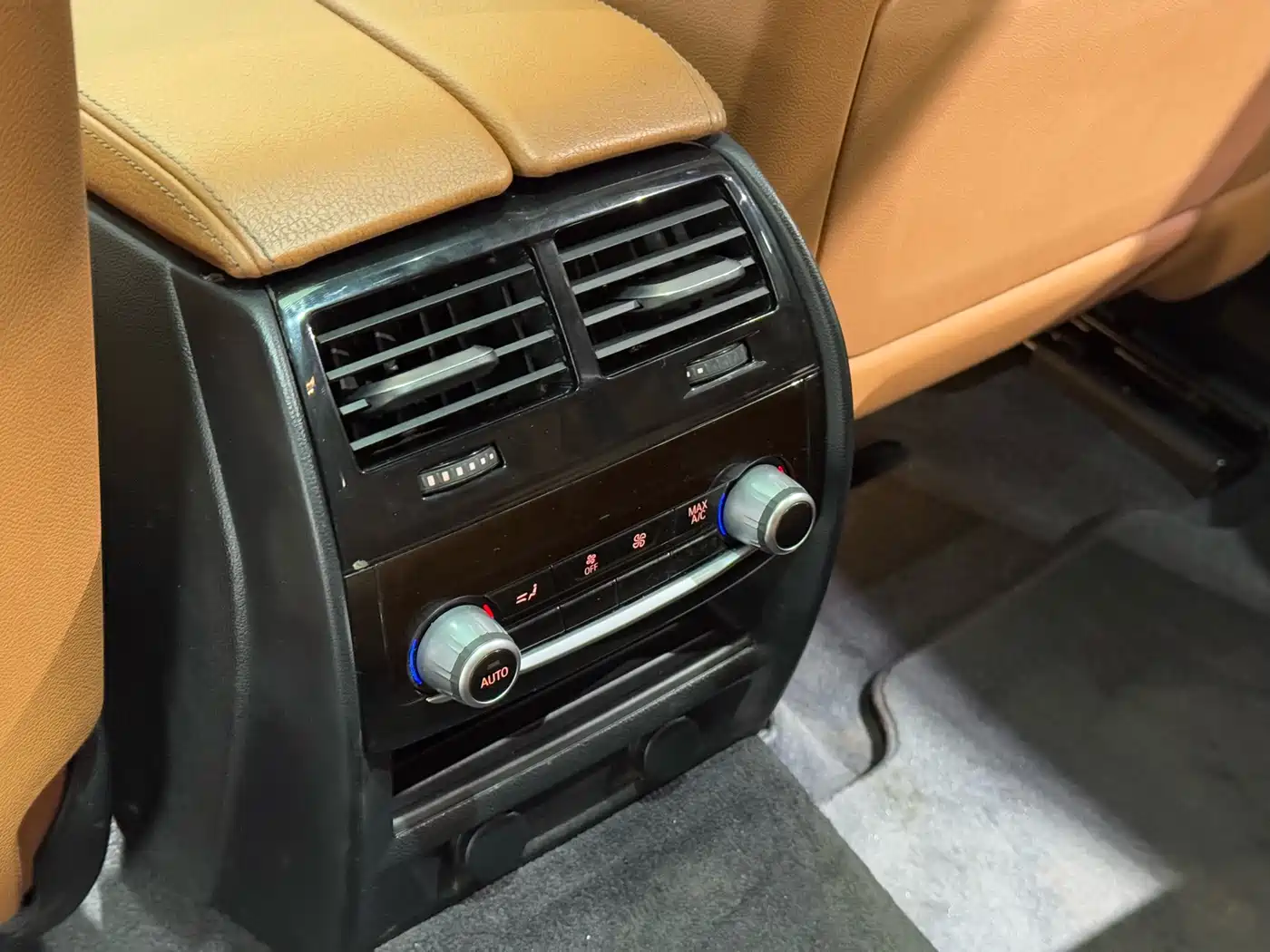 BMW 6 Series GT 2018 630i Luxury Design Package фото 12