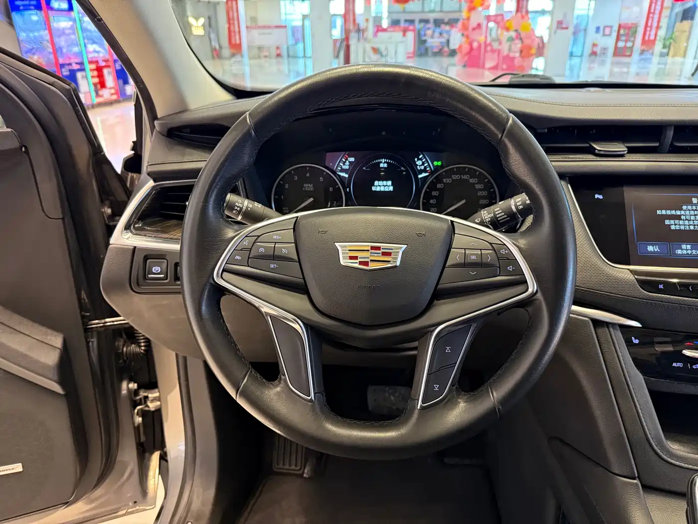 Cadillac XT5 2018 25T Luxury фото 16