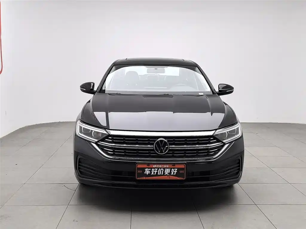 Volkswagen Sagitar 2025 Model Year 3rd Facelift 300TSI DSG Surpassing Edition фото 3