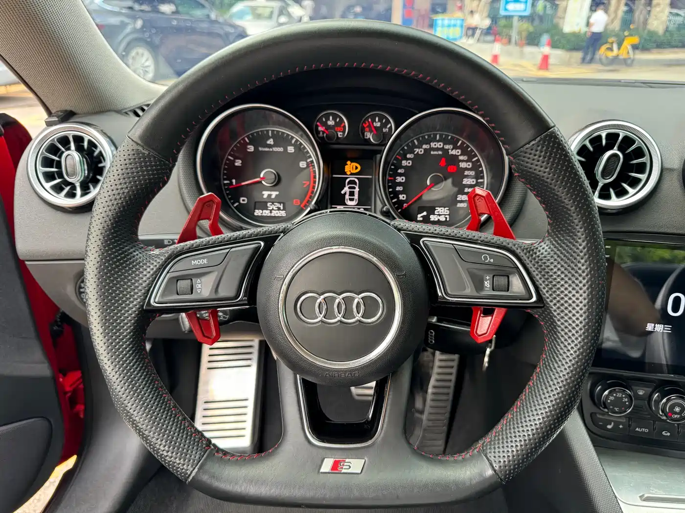 Audi TT 2008 Model TT Coupe 2.0TFSI фото 10