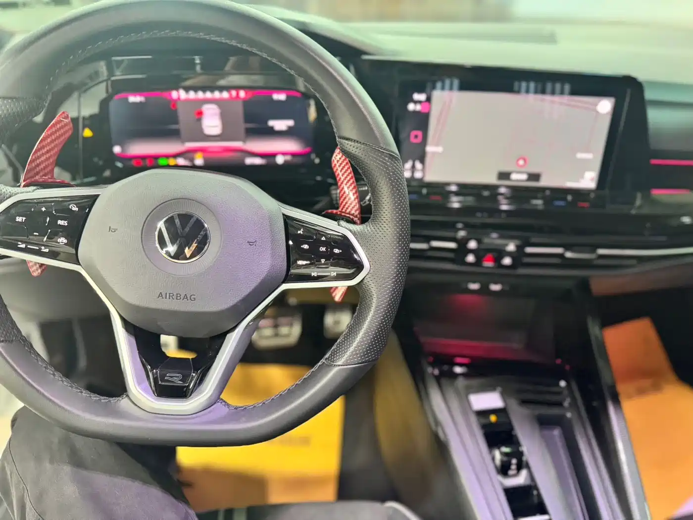 Volkswagen Golf 2023 280TSI DSG R-Line Lite фото 6