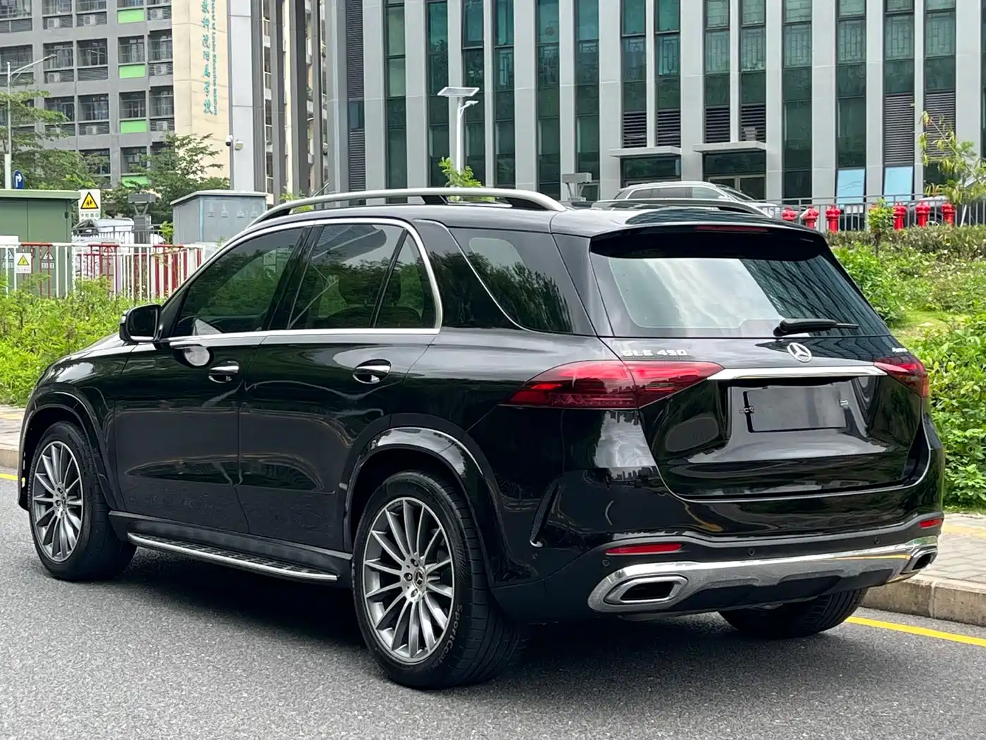 Mercedes-Benz GLE 2024 GLE 450 4MATIC Luxury фото 7