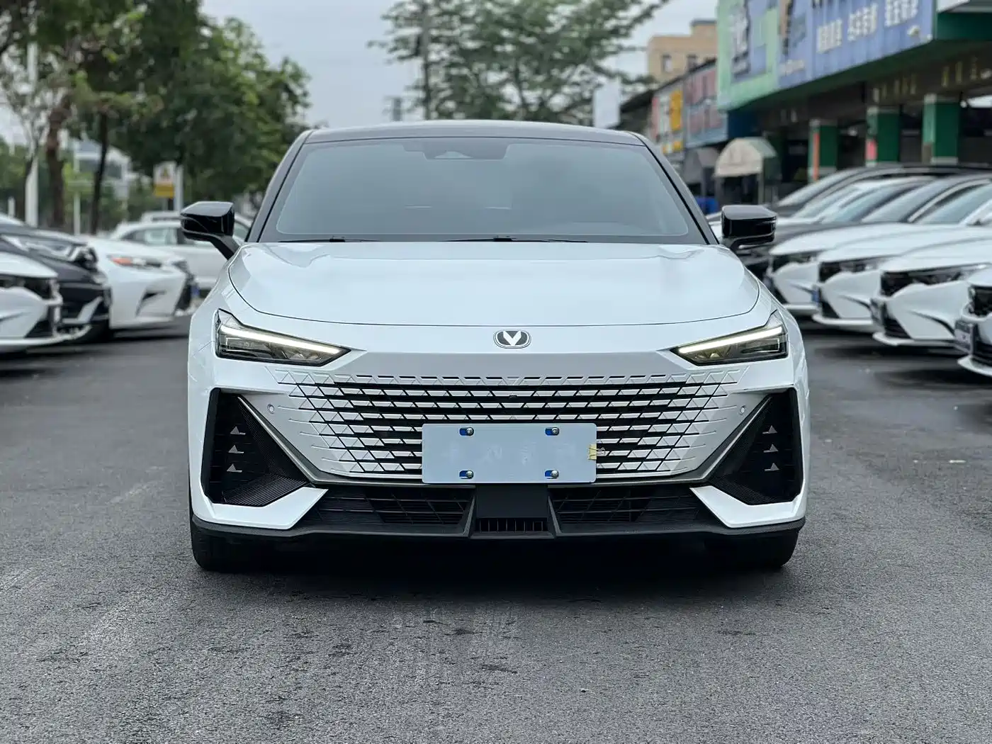 CHANGAN UNI-V
