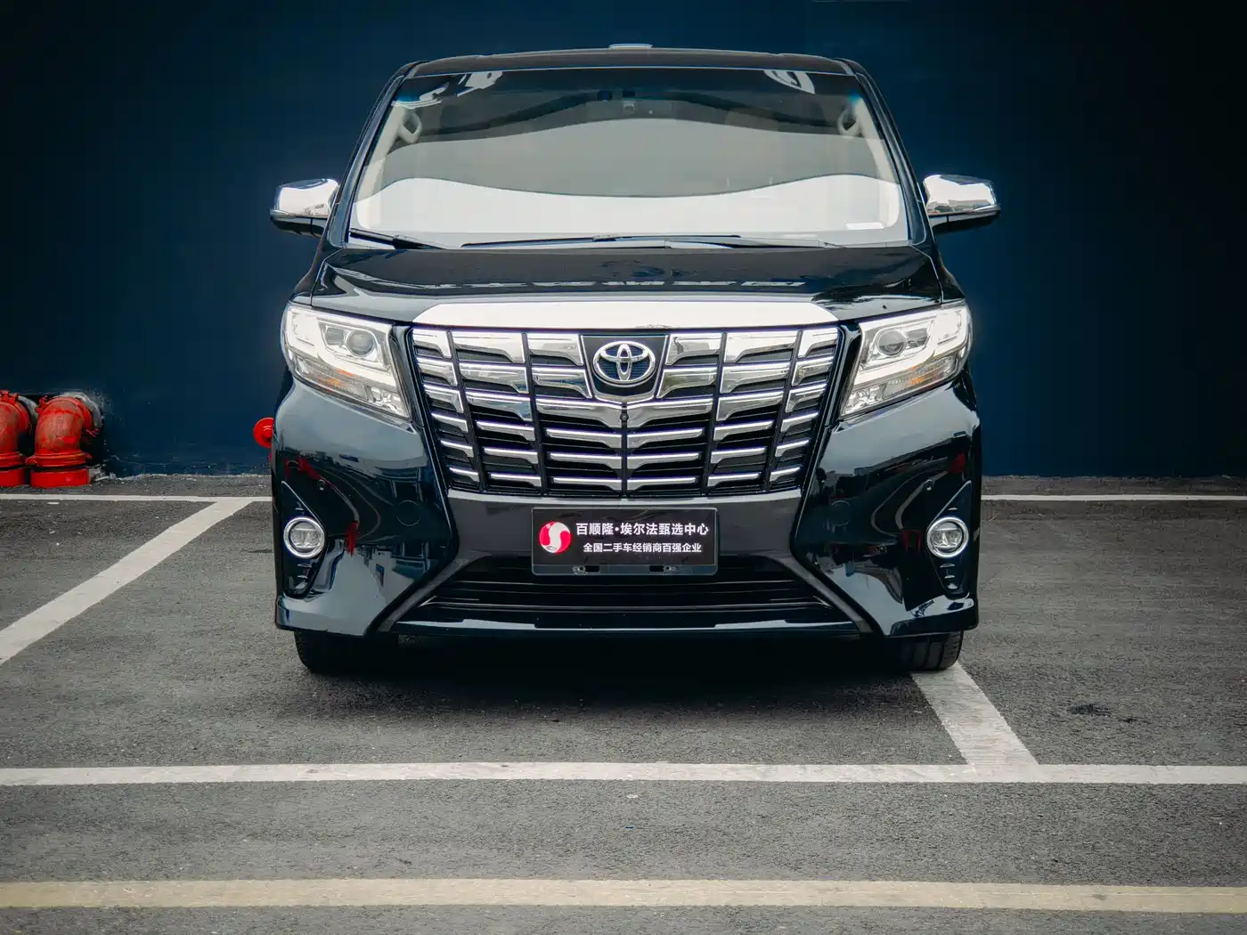 Toyota Alphard 2018 3.5L Premium фото 2