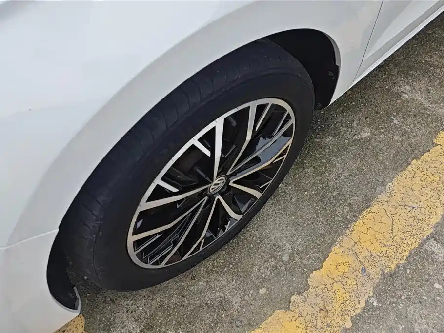 Volkswagen Bora 2019 Bora Legend 1.5L Automatic Leading China V фото 6