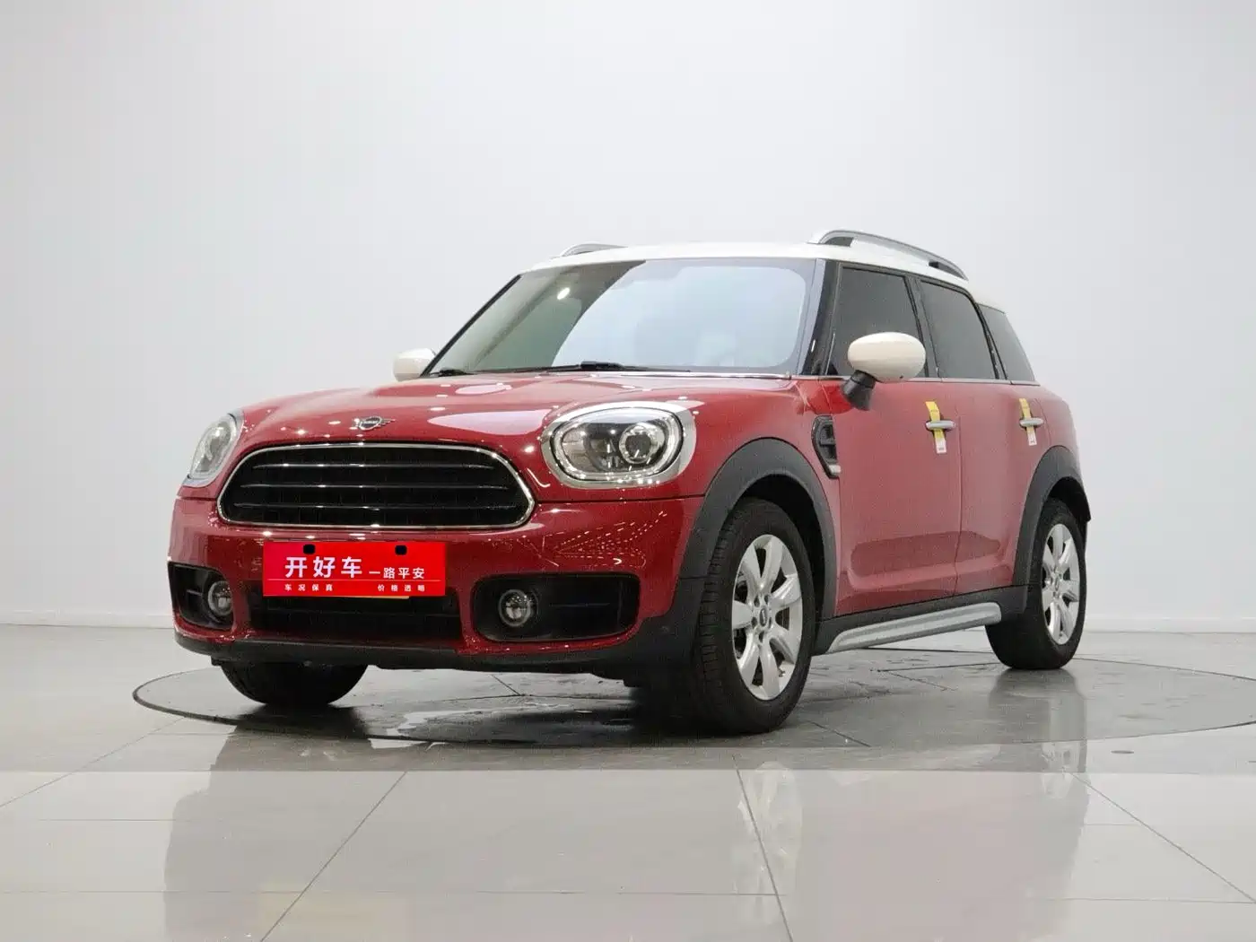Фото 1 - MINI COUNTRYMAN