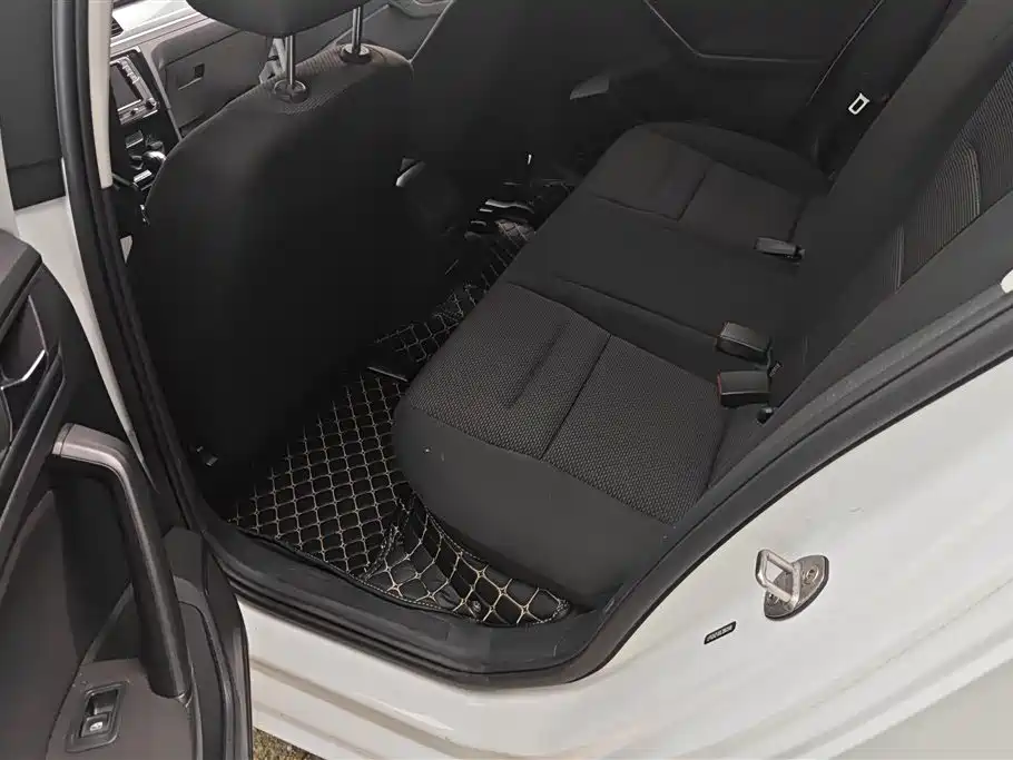 Volkswagen Bora 2019 Bora Legend 1.5L Automatic Leading China V фото 11