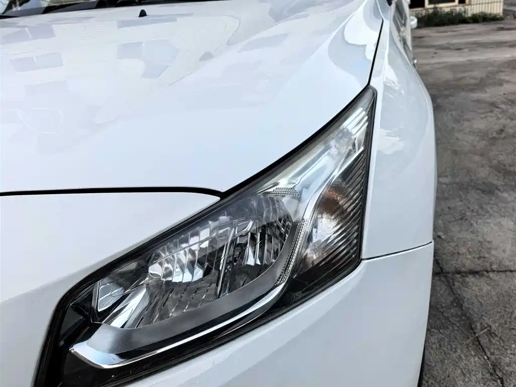 Chevrolet Cruze 2015 1.5L Classic SE AT фото 19