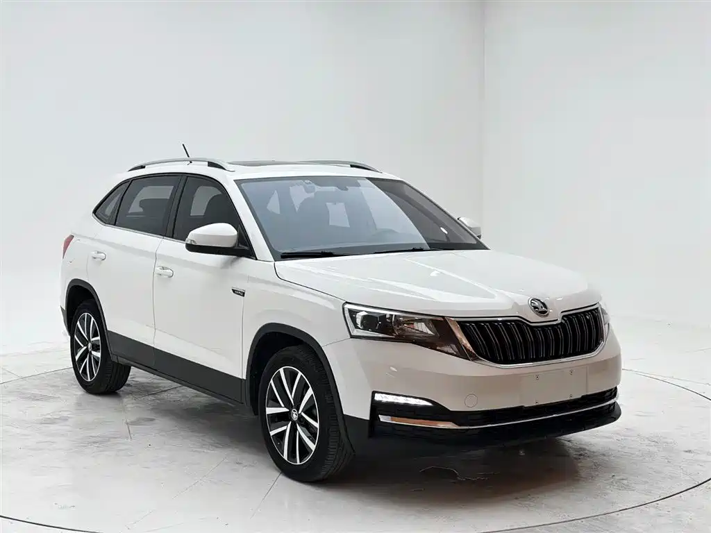 Škoda Kamiq 2022 1.5L Automatic Comfort Edition фото 3