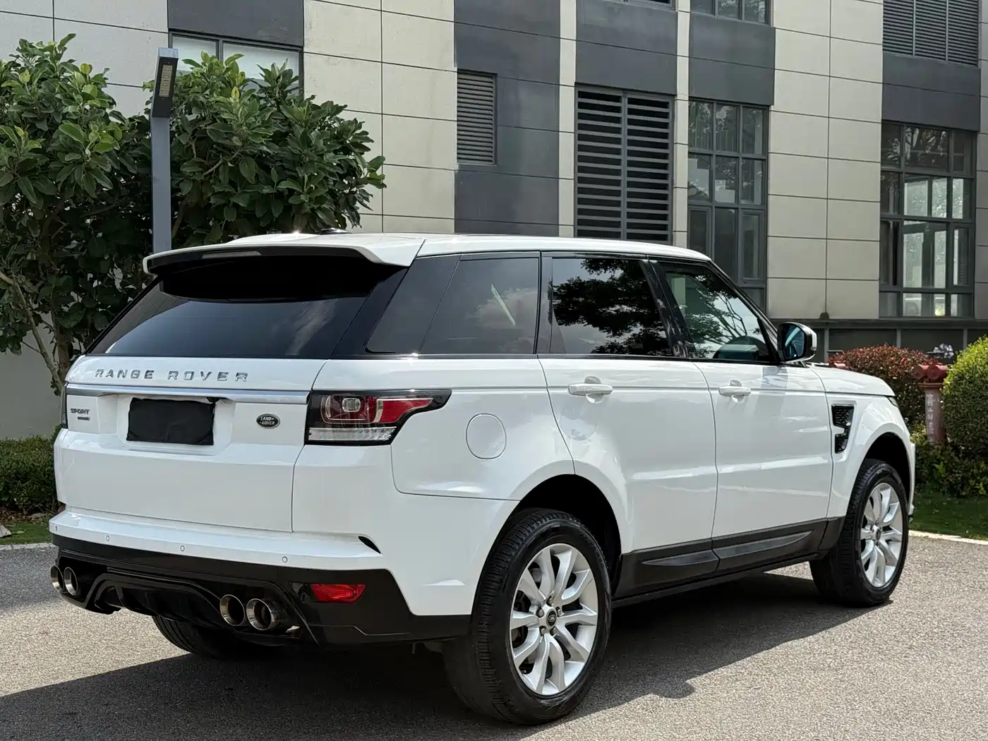 Land Rover Range Rover Sport 2014 3.0 SC V6 HSE фото 9
