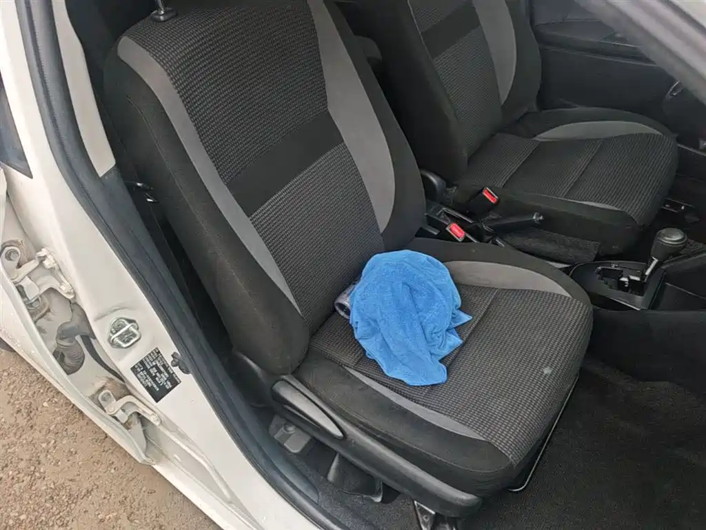 Toyota Vios 2022 1.5L 20th Anniversary Edition фото 25