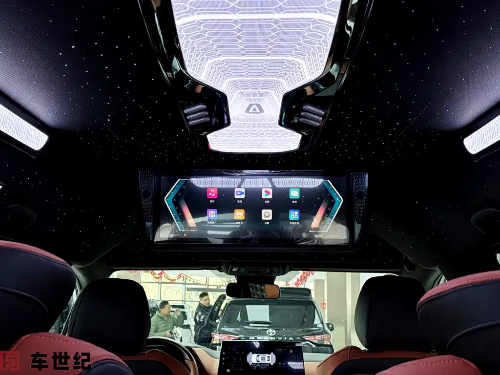 Toyota Granvia 2026 Model 2.5L Hybrid Comfort Edition фото 11