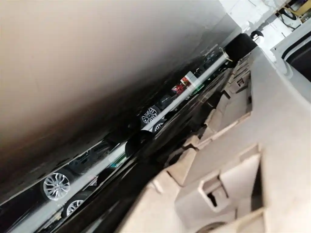 Toyota Corolla 2023 1.8L Smart Hybrid Dual Engine Elite Edition фото 22