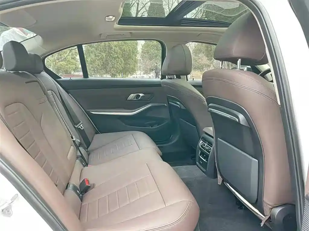 BMW 3 Series 2021 Facelift 325Li M Sport Package фото 6