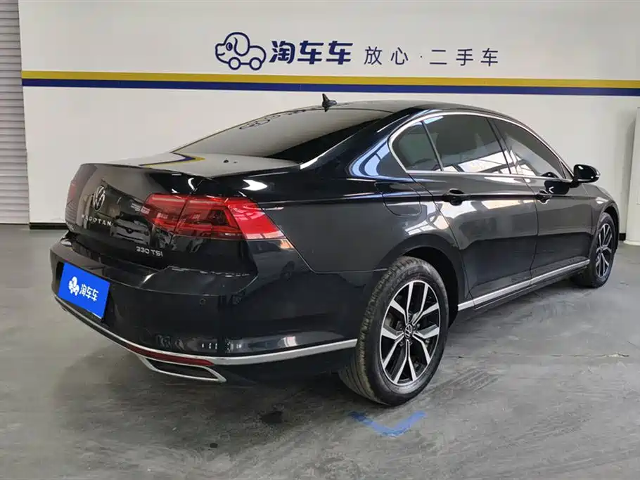 Volkswagen Magotan 2020 330TSI DSG Leading фото 3