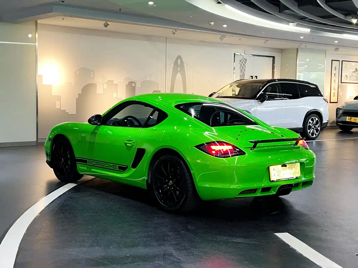 Porsche Cayman 2009 Cayman 2.9L фото 3