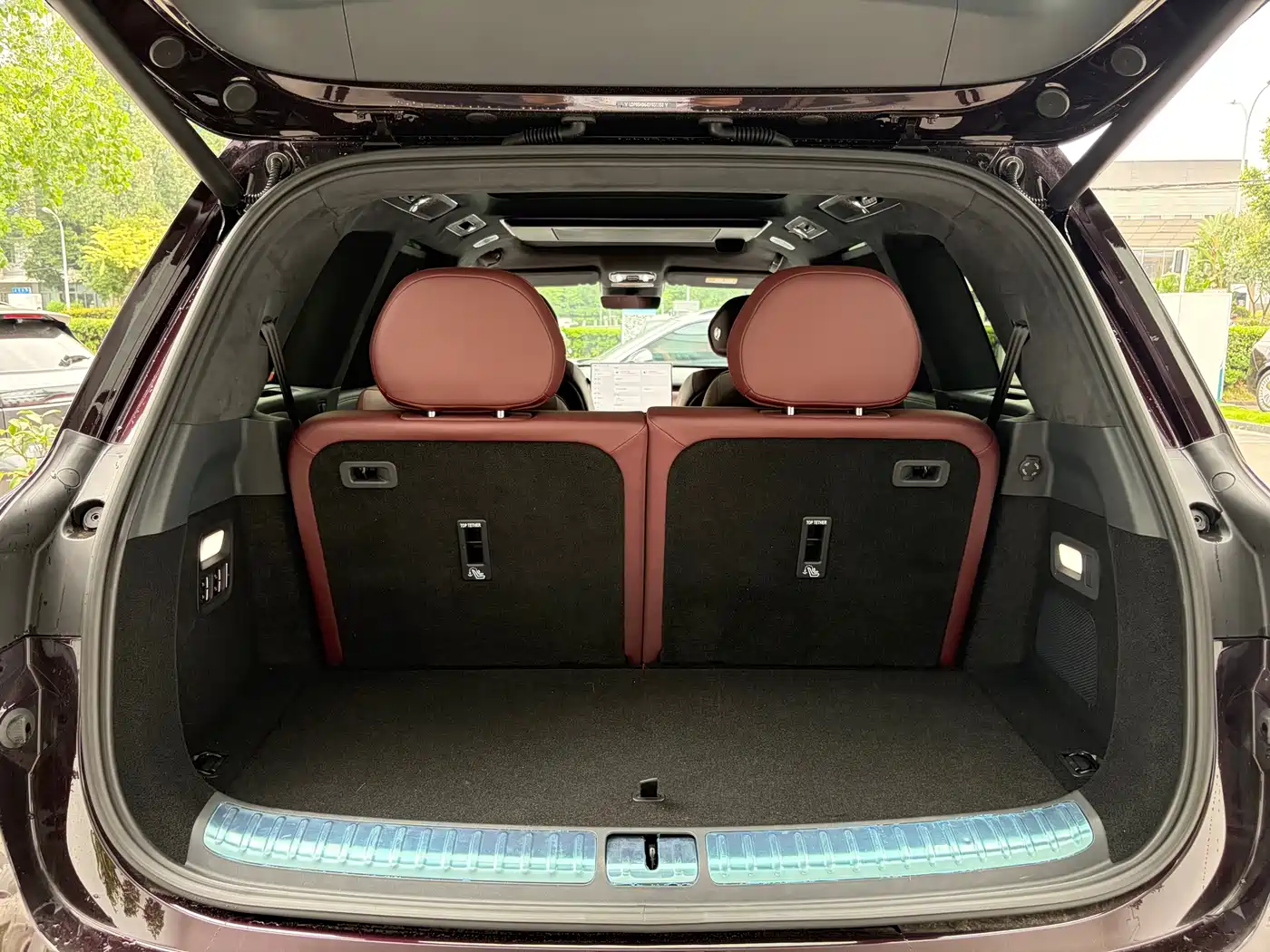 Voyah Auto VOYAH Taisan 2026 Model Base фото 11