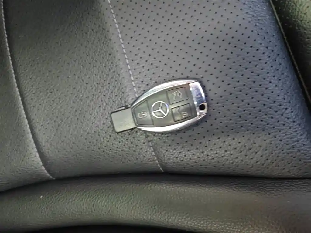 Mercedes-Benz C-Class 2016 C 200 L Sport фото 15
