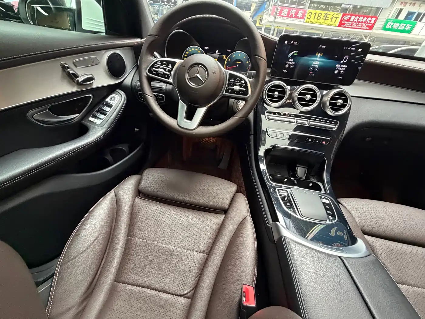 Mercedes-Benz GLC 2020 Facelift GLC 260 L 4MATIC Dynamic фото 29