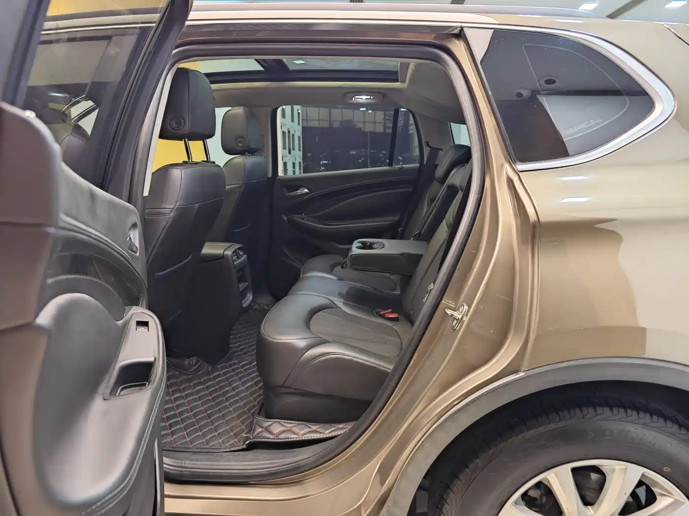 Buick Envision Plus 2018 20T 2WD Leading фото 20
