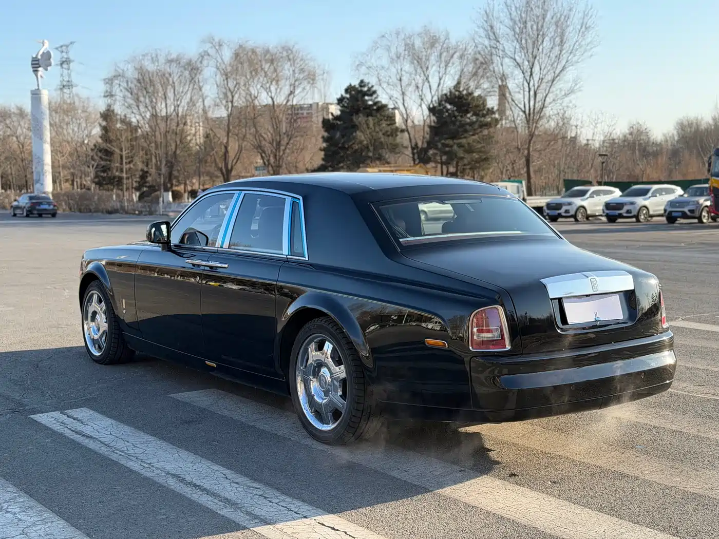 Rolls-Royce Phantom фото 18