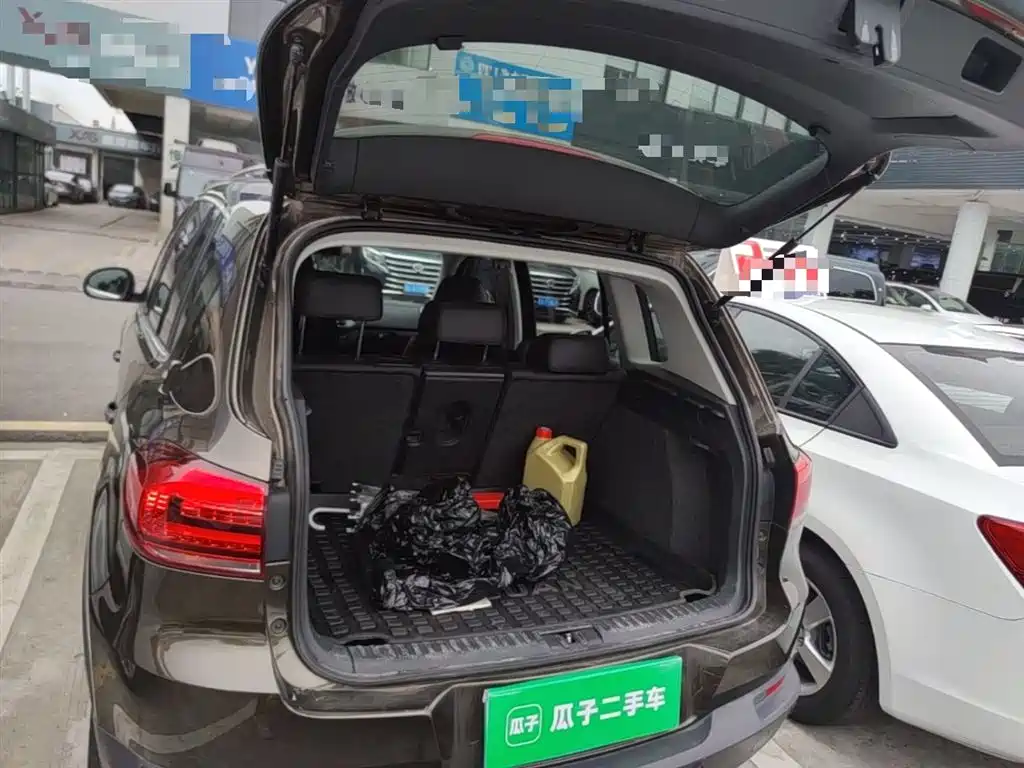 Volkswagen Tiguan 2015 1.8TSI Automatic 2WD Highline фото 19