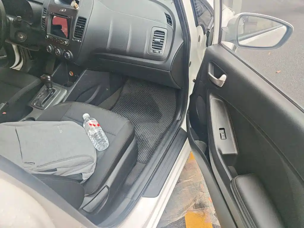 Kia K3S 2015 2014 1.6L Automatic GL